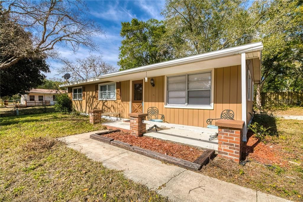 Recently Sold: $84,900 (3 beds, 1 baths, 1104 Square Feet)