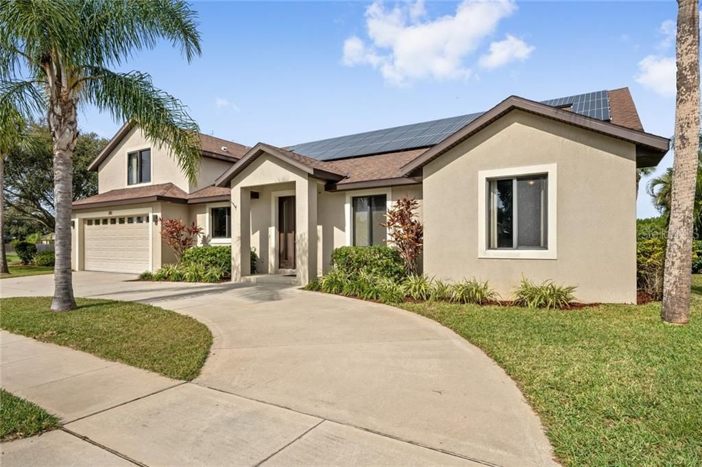 Recently Sold: $565,000 (5 beds, 3 baths, 3070 Square Feet)