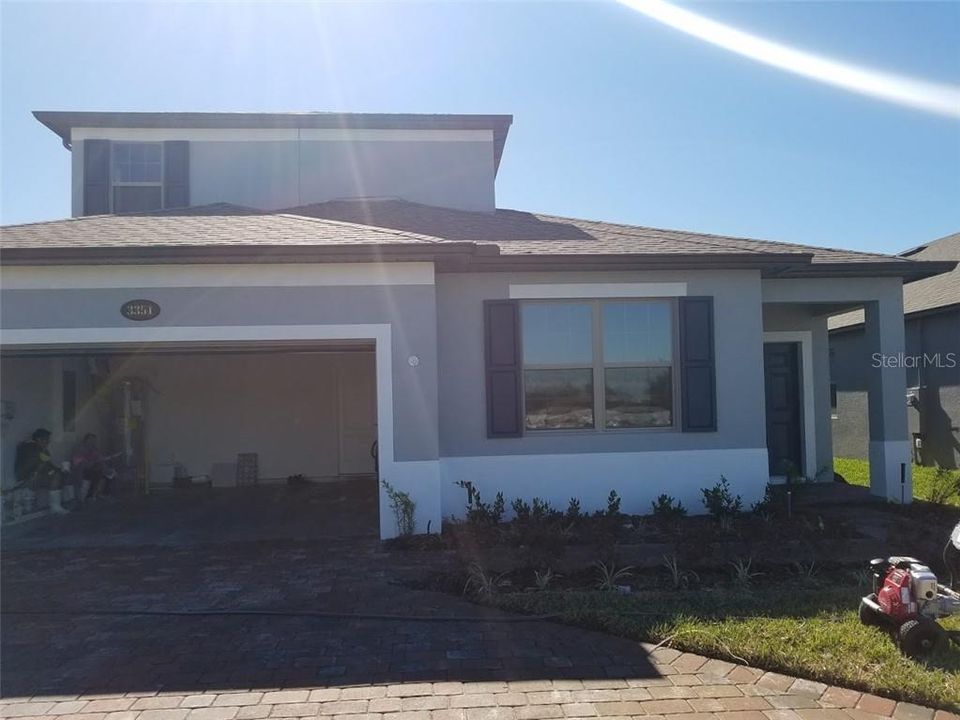 Недавно продано: $324,040 (5 спален, 3 ванн, 2641 Квадратных фут)