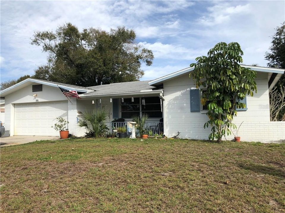 Recently Sold: $245,000 (3 beds, 2 baths, 1422 Square Feet)