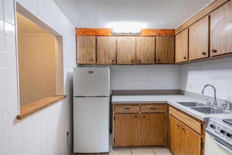 Recently Rented: $775 (1 beds, 1 baths, 650 Square Feet)