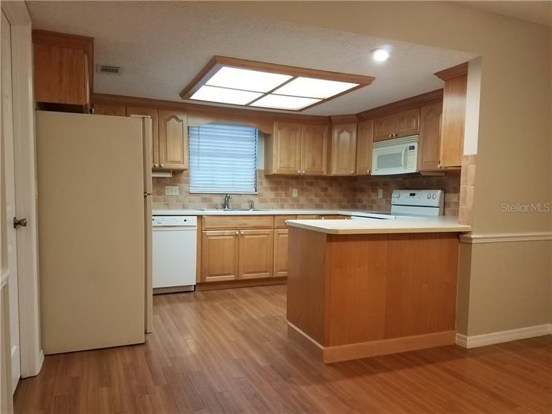 Recently Rented: $1,500 (3 beds, 2 baths, 1744 Square Feet)