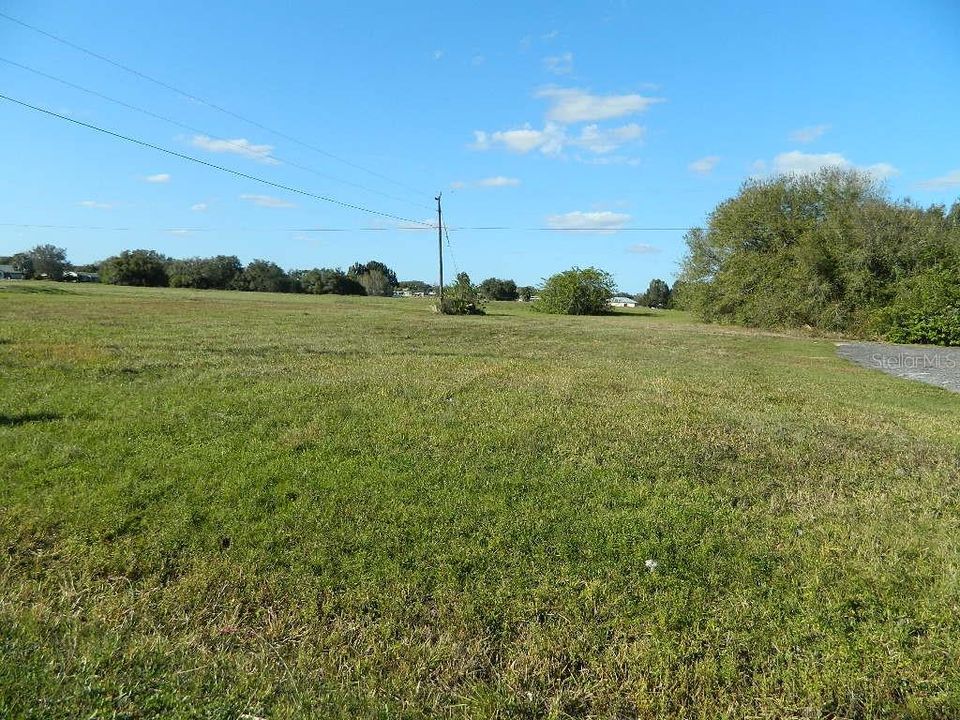 Vendido Recientemente: $15,000 (0.25 acres)