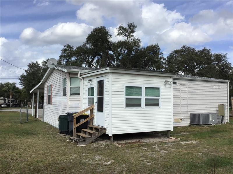 Recently Sold: $65,000 (2 beds, 2 baths, 960 Square Feet)