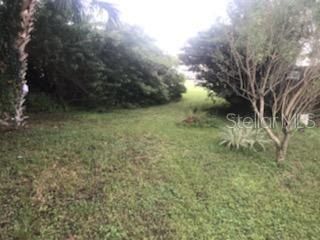 Recently Sold: $12,500 (0.09 acres)