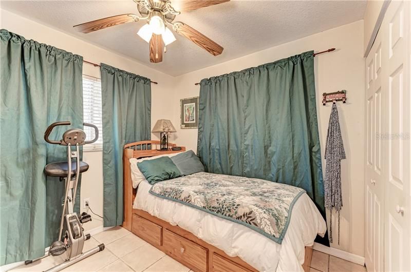 Recently Sold: $315,000 (2 beds, 2 baths, 756 Square Feet)