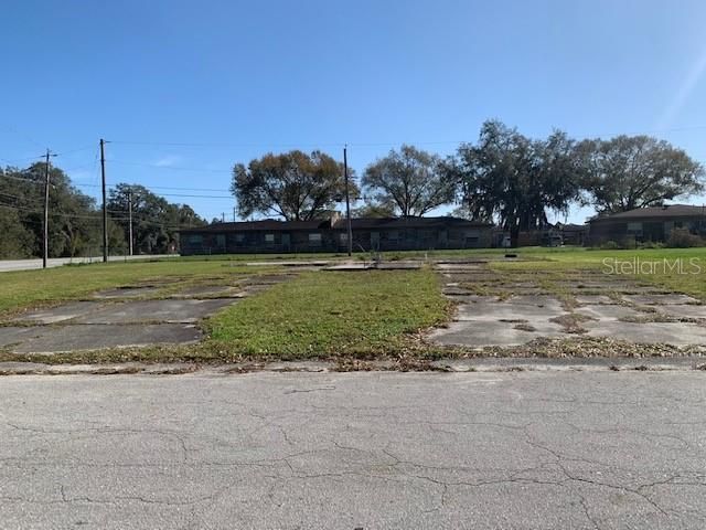 Recently Sold: $18,000 (0.27 acres)