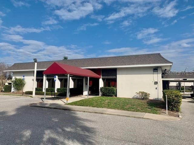 Recently Sold: $2,417 (0 beds, 0 baths, 2900 Square Feet)