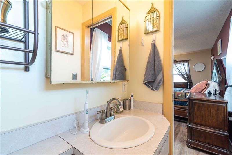 Recently Sold: $1,134,000 (3 beds, 2 baths, 1730 Square Feet)