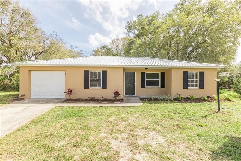 Recently Sold: $139,900 (3 beds, 1 baths, 1088 Square Feet)