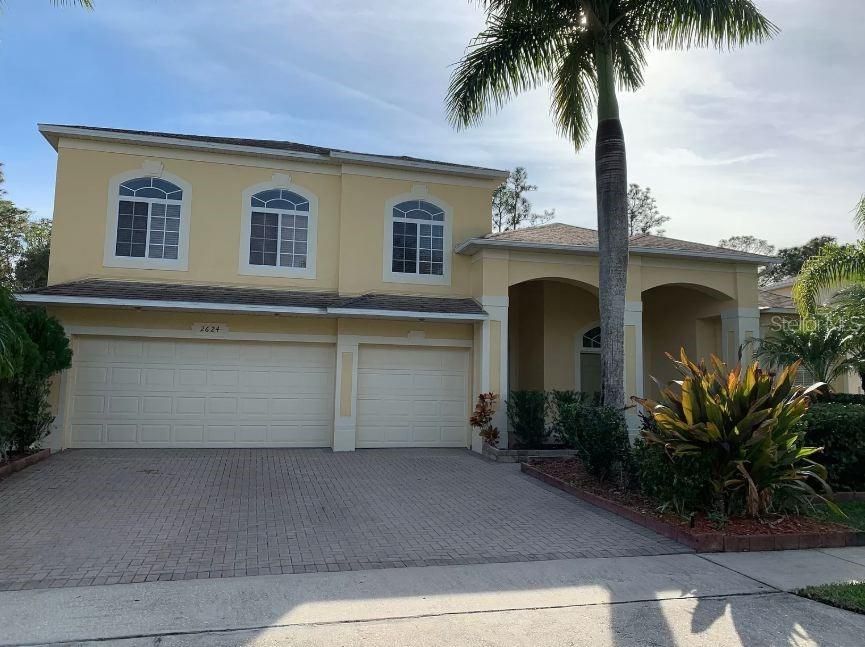 Recently Sold: $530,000 (5 beds, 4 baths, 3913 Square Feet)