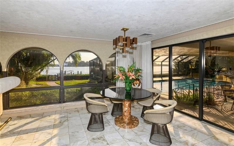 Recently Sold: $2,650,000 (3 beds, 3 baths, 4587 Square Feet)