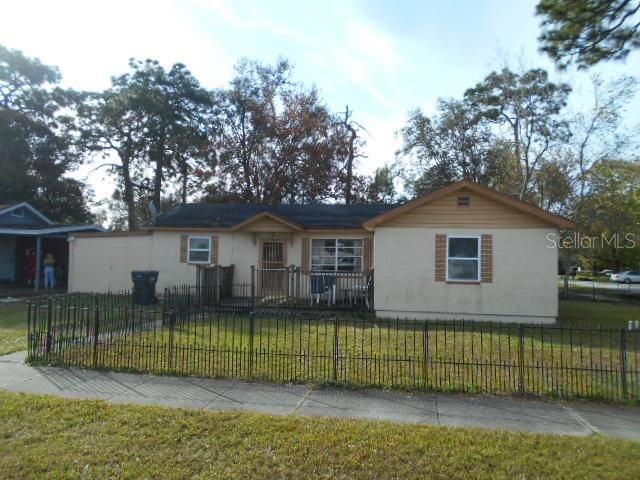 Recently Sold: $63,500 (2 beds, 1 baths, 864 Square Feet)