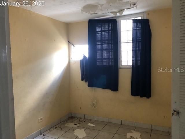 Vendido Recientemente: $62,400 (3 camas, 1 baños, 950 Pies cuadrados)