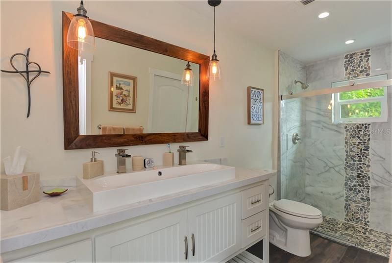 最近售出: $620,000 (3 贝兹, 2 浴室, 1543 平方英尺)