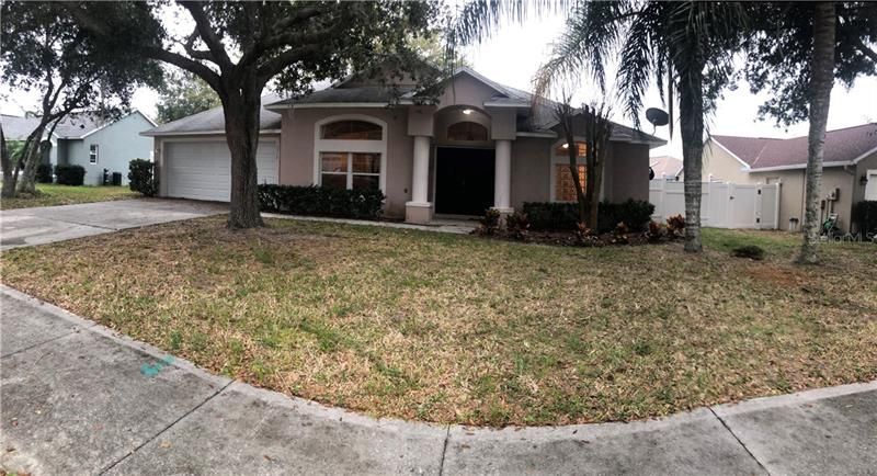 Recently Sold: $215,000 (3 beds, 2 baths, 1893 Square Feet)