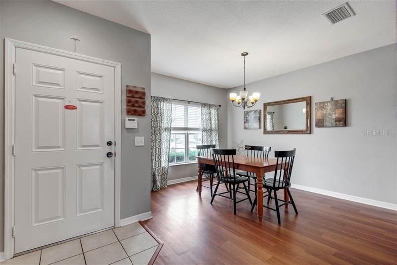 Recently Sold: $144,900 (2 beds, 2 baths, 1335 Square Feet)