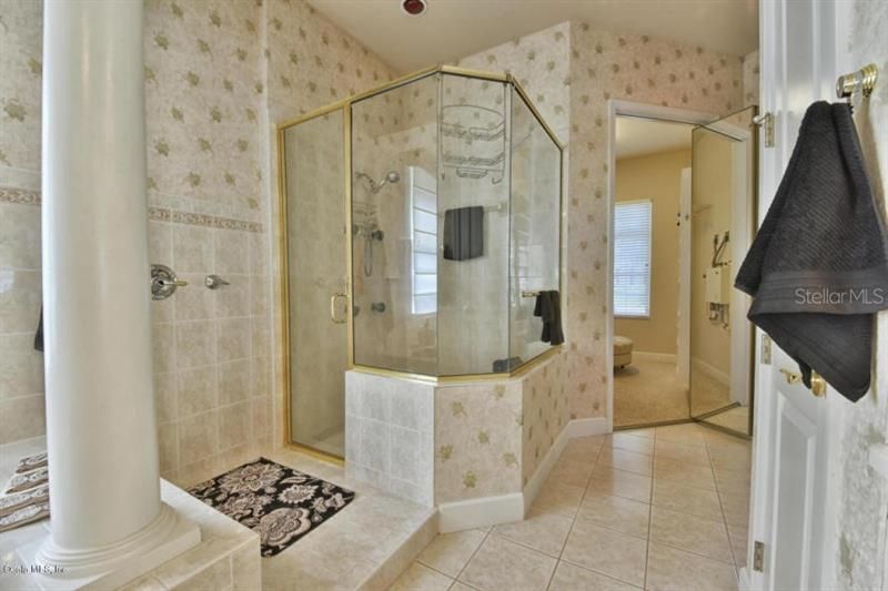 最近租的: $3,000 (3 贝兹, 3 浴室, 3509 平方英尺)