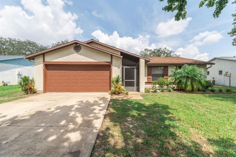 Recently Sold: $169,500 (3 beds, 2 baths, 1301 Square Feet)