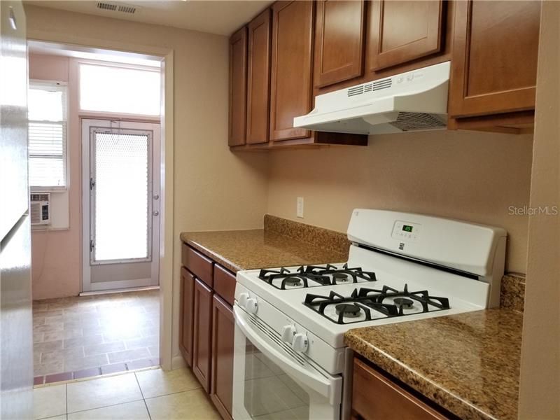 Recently Sold: $62,000 (1 beds, 1 baths, 650 Square Feet)