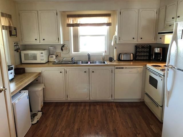 Recently Sold: $74,500 (2 beds, 2 baths, 912 Square Feet)