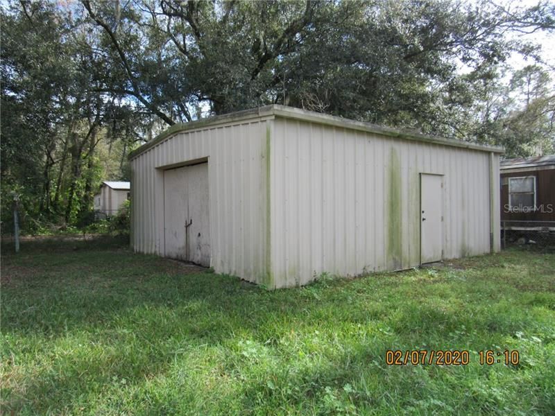 Recently Sold: $37,500 (3 beds, 1 baths, 1300 Square Feet)