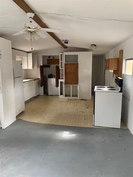 Recently Sold: $24,900 (2 beds, 2 baths, 1008 Square Feet)