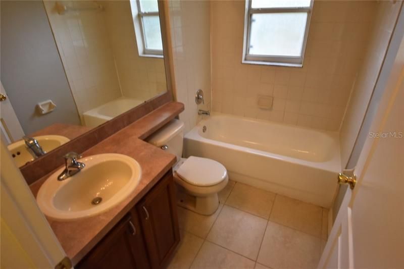 Недавно арендовано: $1,489 (4 спален, 3 ванн, 2008 Квадратных фут)
