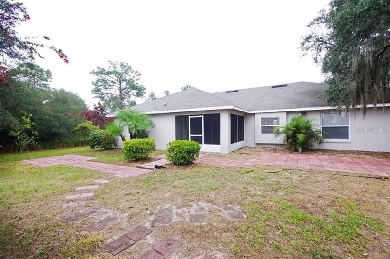 Recently Rented: $1,489 (4 beds, 3 baths, 2008 Square Feet)