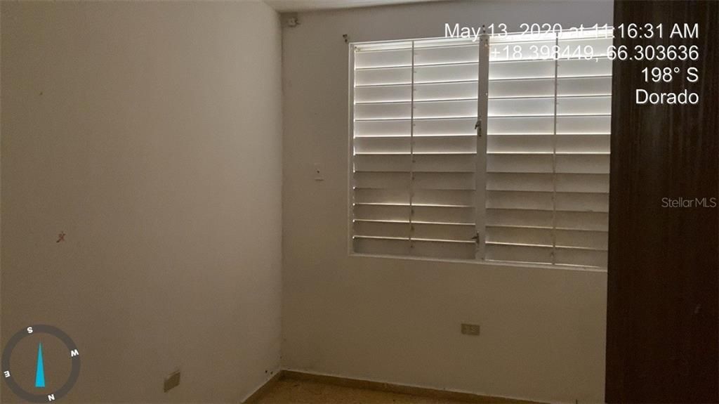 Vendido Recientemente: $59,900 (6 camas, 3 baños, 200 Pies cuadrados)