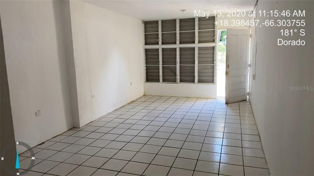 Vendido Recientemente: $59,900 (6 camas, 3 baños, 200 Pies cuadrados)