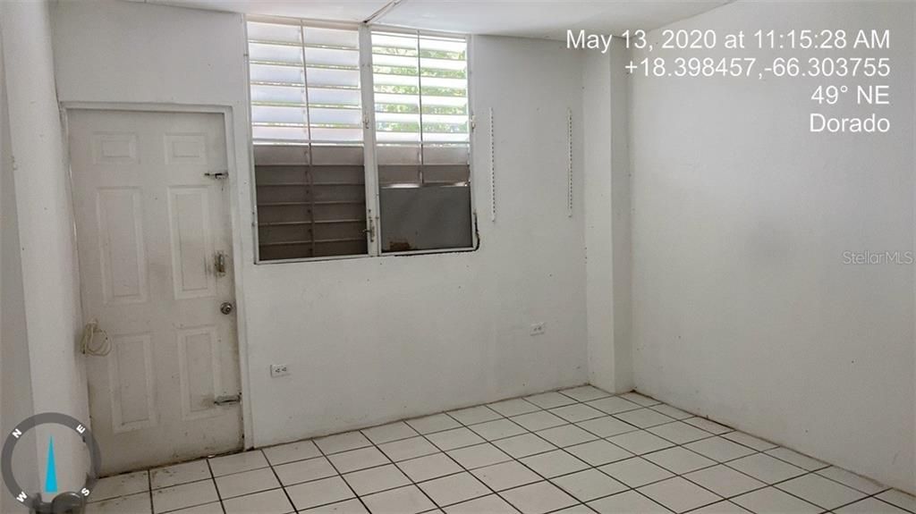 Vendido Recientemente: $59,900 (6 camas, 3 baños, 200 Pies cuadrados)