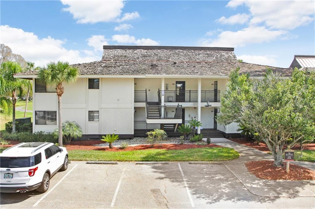 Recently Sold: $95,000 (1 beds, 1 baths, 819 Square Feet)