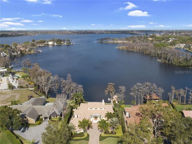 Recently Sold: $2,099,000 (3 beds, 3 baths, 5573 Square Feet)