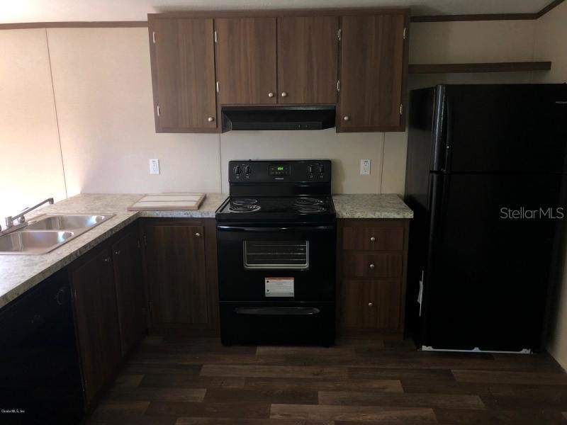 Recently Rented: $850 (2 beds, 2 baths, 840 Square Feet)