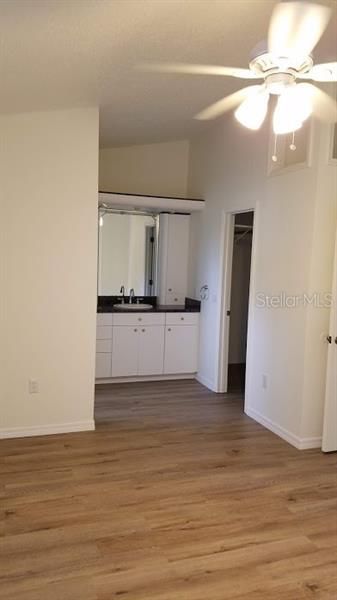 Recently Rented: $1,750 (2 beds, 2 baths, 1496 Square Feet)
