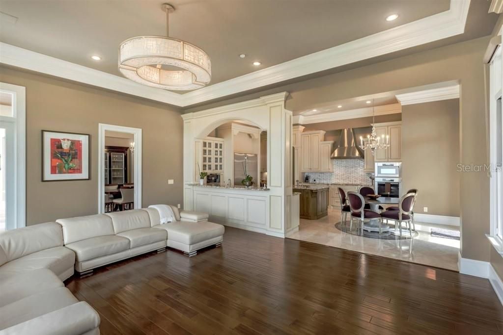 Lakefront Family Room - opening to Kitchen