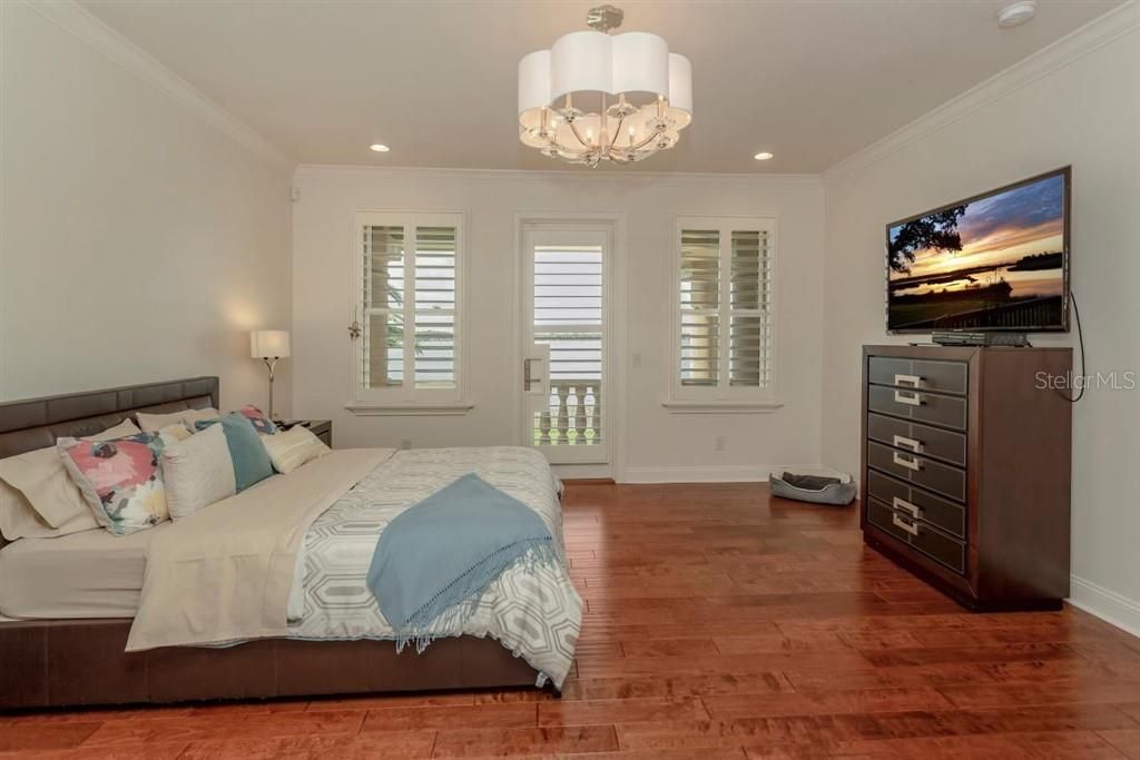 Bedroom suite # 5 - with private lakefront Balcony & adjoining full bath