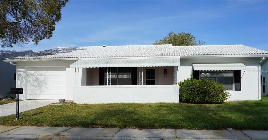 Recently Sold: $165,000 (2 beds, 2 baths, 1555 Square Feet)