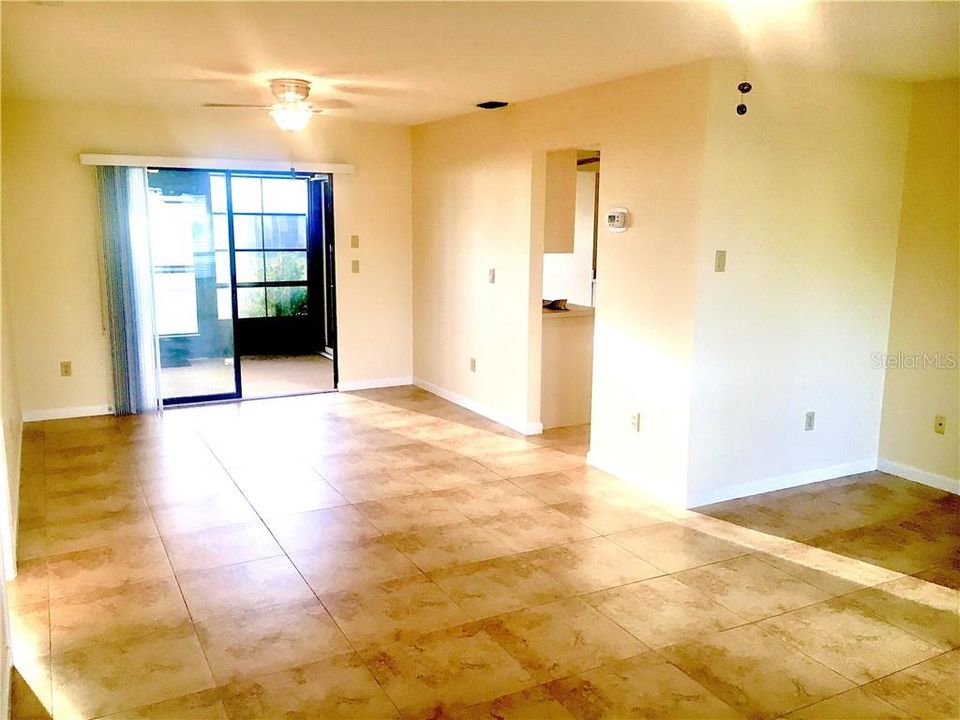 Recently Rented: $1,500 (2 beds, 2 baths, 1373 Square Feet)