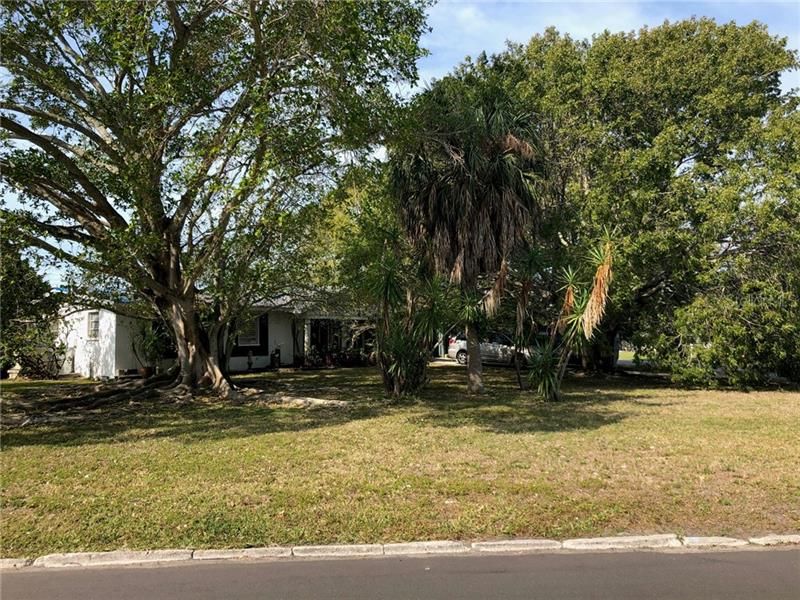 Recently Sold: $175,000 (3 beds, 2 baths, 1304 Square Feet)
