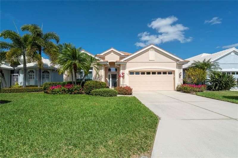 Recently Sold: $429,000 (3 beds, 2 baths, 1831 Square Feet)