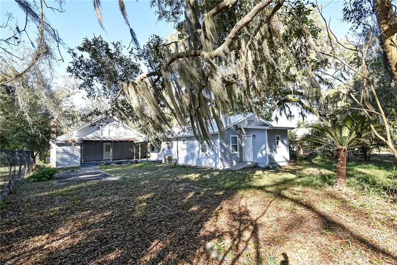 Recently Sold: $217,000 (5 beds, 2 baths, 3066 Square Feet)