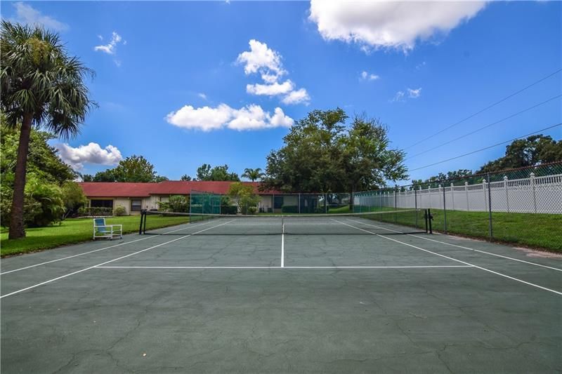 Community tennis courts