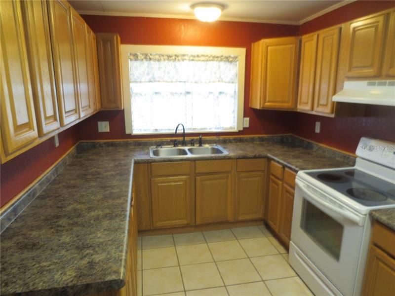 Recently Sold: $74,900 (3 beds, 1 baths, 1680 Square Feet)