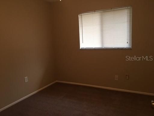 Recently Rented: $1,200 (3 beds, 1 baths, 1021 Square Feet)