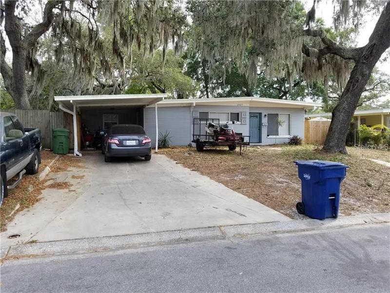 Recently Sold: $202,000 (3 beds, 2 baths, 1481 Square Feet)