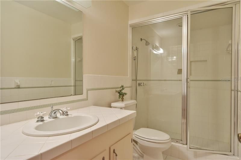 最近售出: $350,000 (3 贝兹, 2 浴室, 1930 平方英尺)