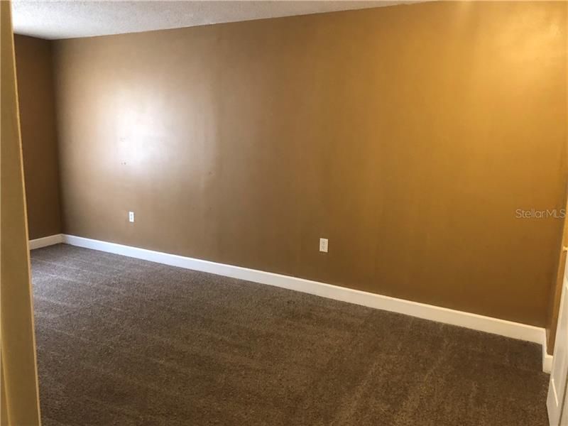 Recently Rented: $1,100 (3 beds, 2 baths, 1382 Square Feet)