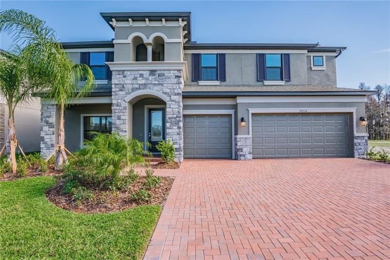 Recently Sold: $485,800 (4 beds, 3 baths, 2489 Square Feet)